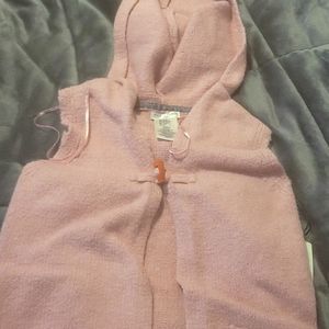 Max Studio Kids long sweater vest with hood size 4